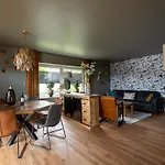 Einzigartige Traumwohnung Mit Whirlpool & Sauna Bietet Luxus Und Erholung * Neuheilenbach