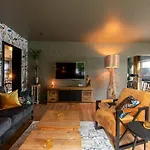 Einzigartige Traumwohnung Mit Whirlpool & Sauna Bietet Luxus Und Erholung *