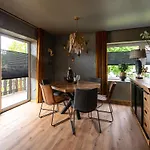 Einzigartige Traumwohnung Mit Whirlpool & Sauna Bietet Luxus Und Erholung Apartamento