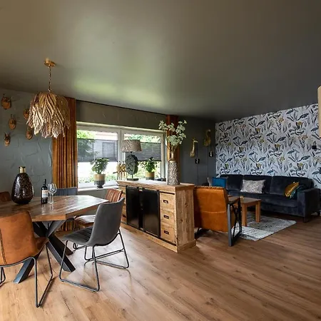 Einzigartige Traumwohnung Mit Whirlpool & Sauna Bietet Luxus Und Erholung * Neuheilenbach