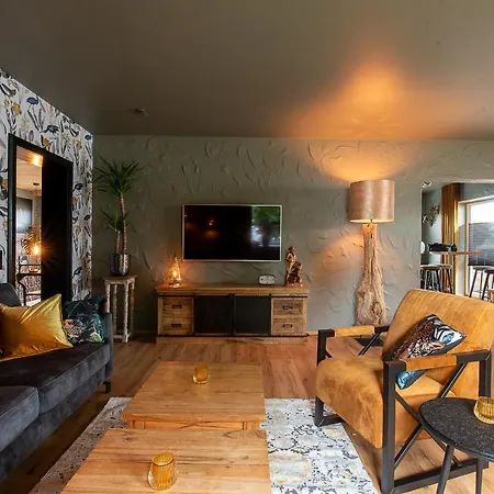 Einzigartige Traumwohnung Mit Whirlpool & Sauna Bietet Luxus Und Erholung *