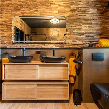 Apartment Einzigartige Traumwohnung Mit Whirlpool & Sauna Bietet Luxus Und Erholung