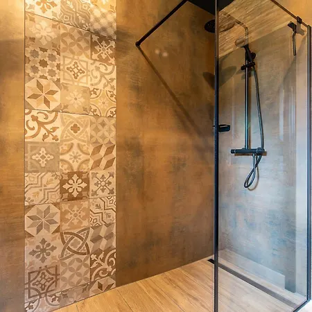 Einzigartige Traumwohnung Mit Whirlpool & Sauna Bietet Luxus Und Erholung Daire Neuheilenbach