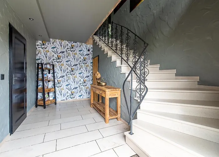 Einzigartige Traumwohnung Mit Whirlpool & Sauna Bietet Luxus Und Erholung Neuheilenbach