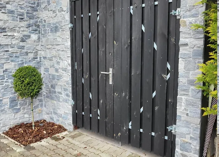 Einzigartige Traumwohnung Mit Whirlpool & Sauna Bietet Luxus Und Erholung Apartament